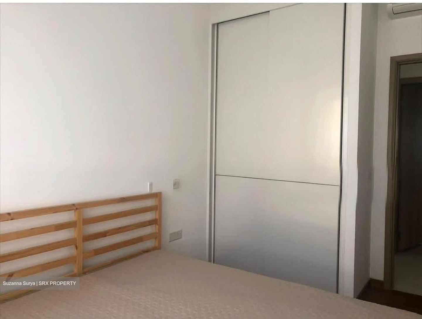 Waterfront Gold (D16), Condominium #589844781